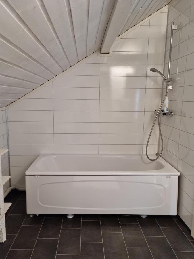 Skjervoy Loftsleilighet Midt I Sentrum מראה חיצוני תמונה